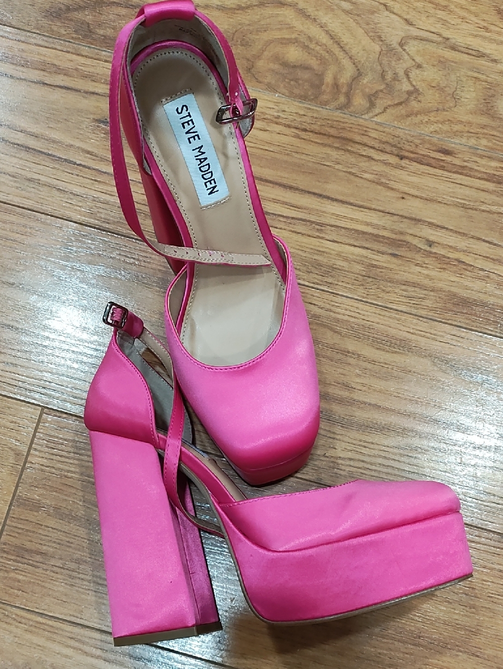 Steve Madden Hot Pink Platform Block Heel Sandals